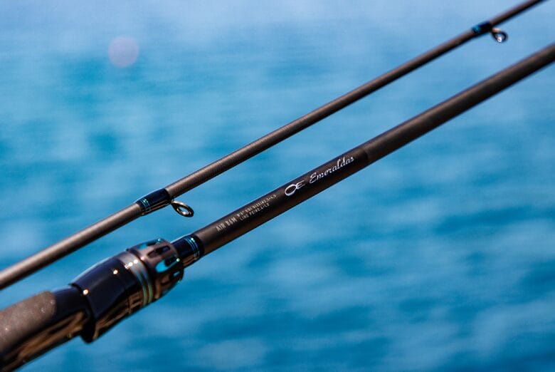 ダイワ 24エメラルダスAIRの外観