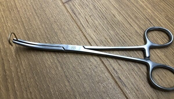 フォーセップはかみ合わせが重要